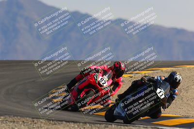 media/Oct-30-2022-CVMA (Sun) [[fb421c3cec]]/Race 10 Supersport Middleweight Shootout/